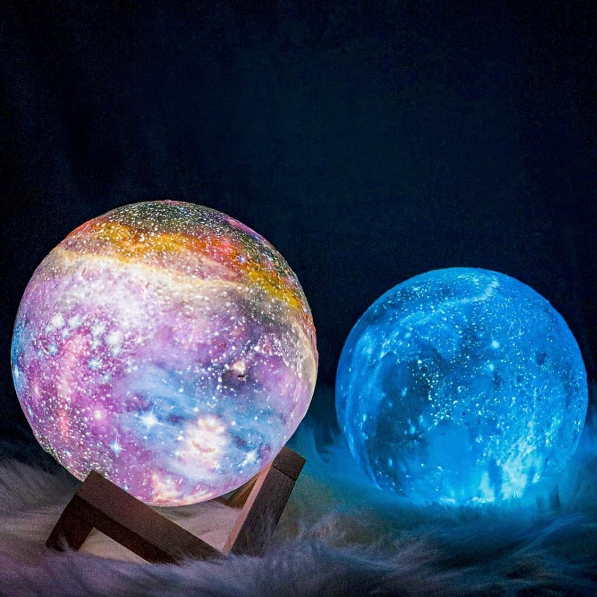 3D Galaxy Moon Lamp With Rechargeable LED Night Light - Image 1