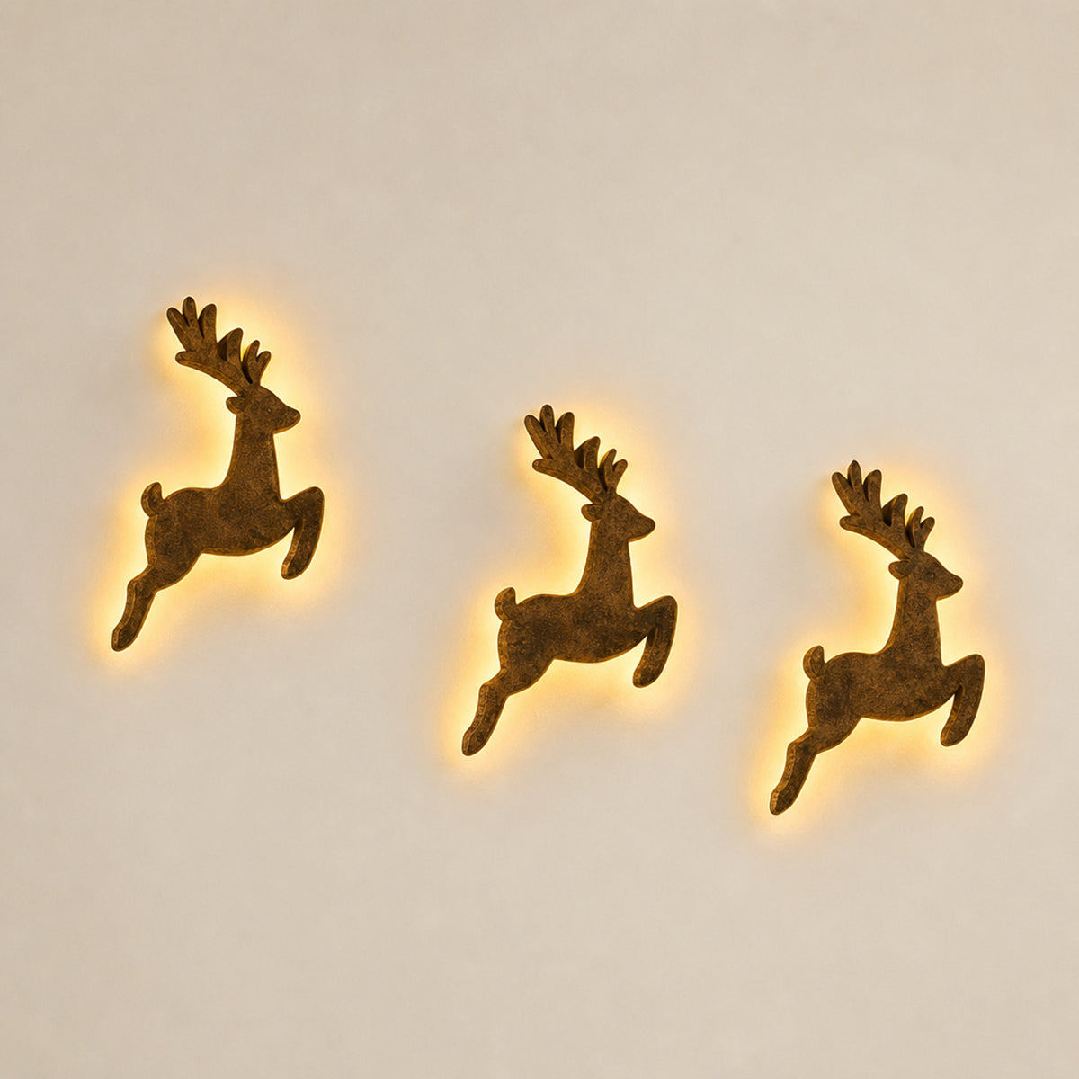 Christmas LED Reindeer Wall Decorations With Warm Amber Lights - Image 8