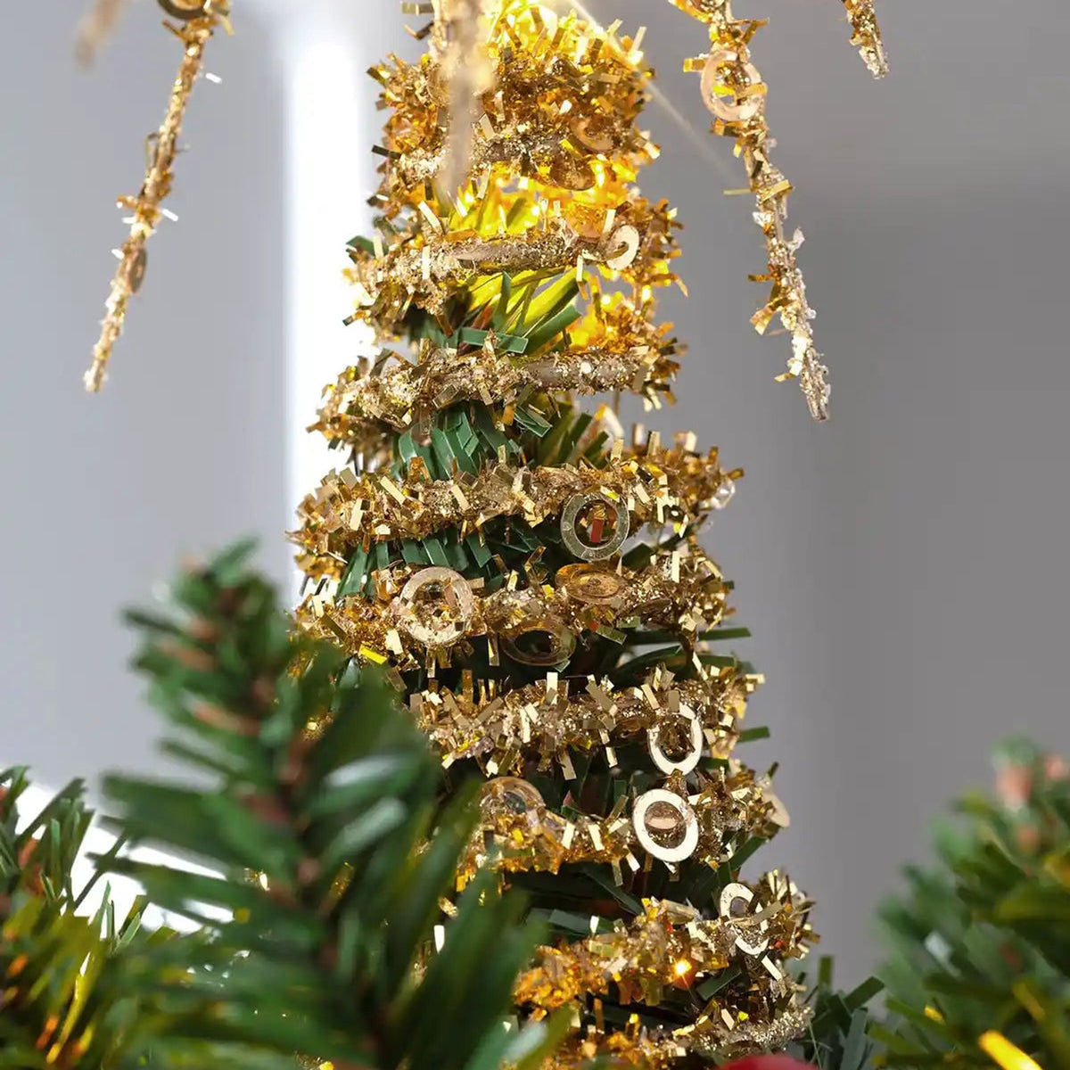Christmas Tree Topper With LED Starburst Design And Glitter Finish - Image 4