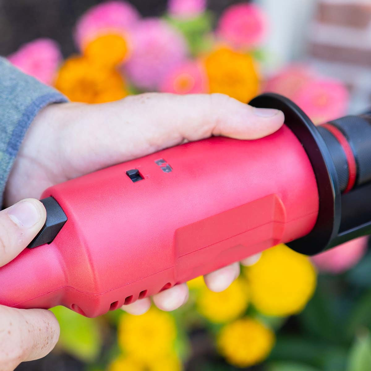Cordless Electric Auger Tool With 22-Inch Reach 12V Rechargeable Battery And Safety Shutoff - Image 6