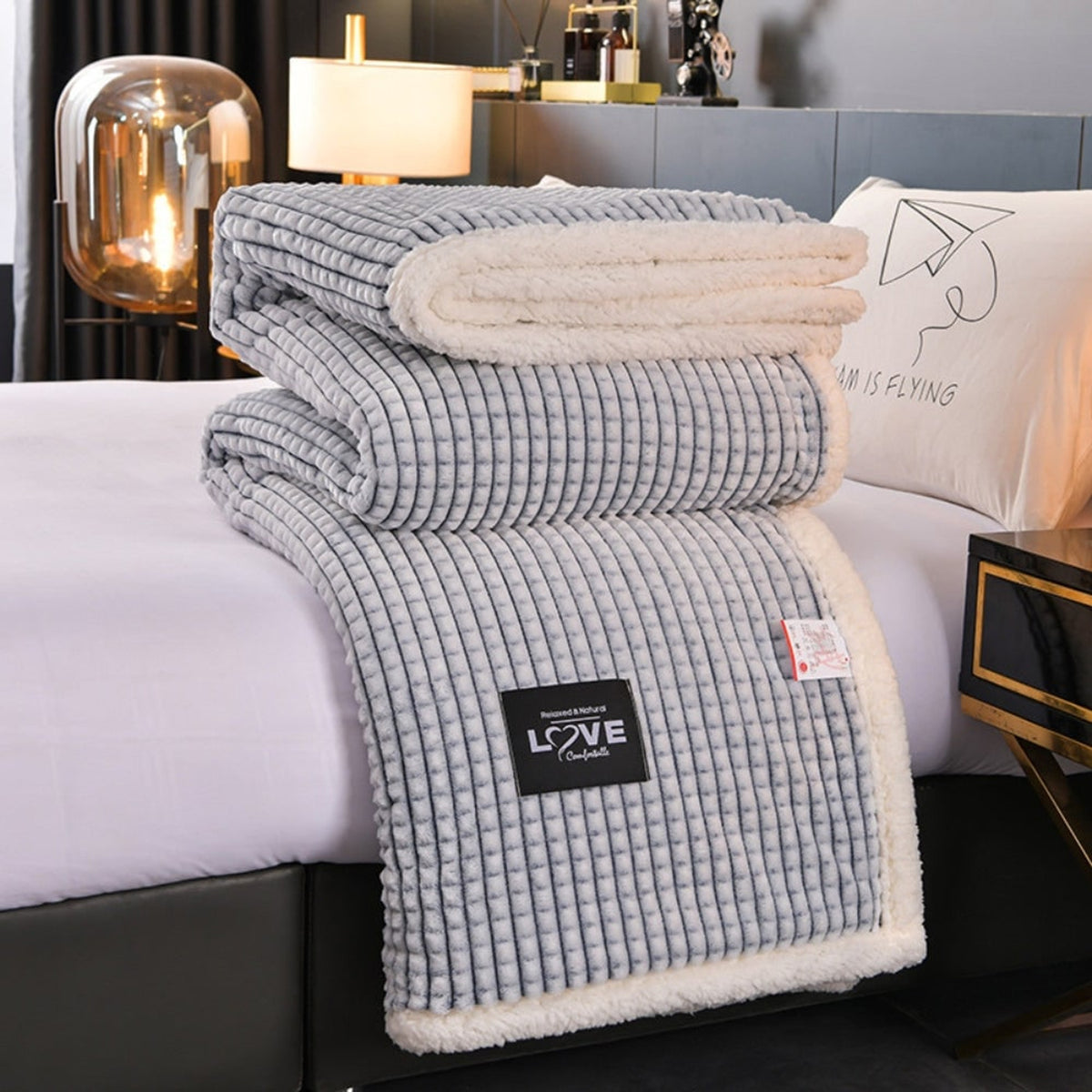 Cosy Waffle Sherpa Blanket With Warm Fleece Backing - Image 8