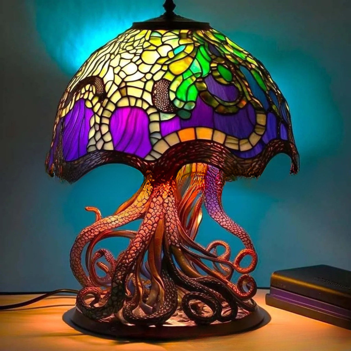 Glass Art Tiffany Table Lamp - Image 15