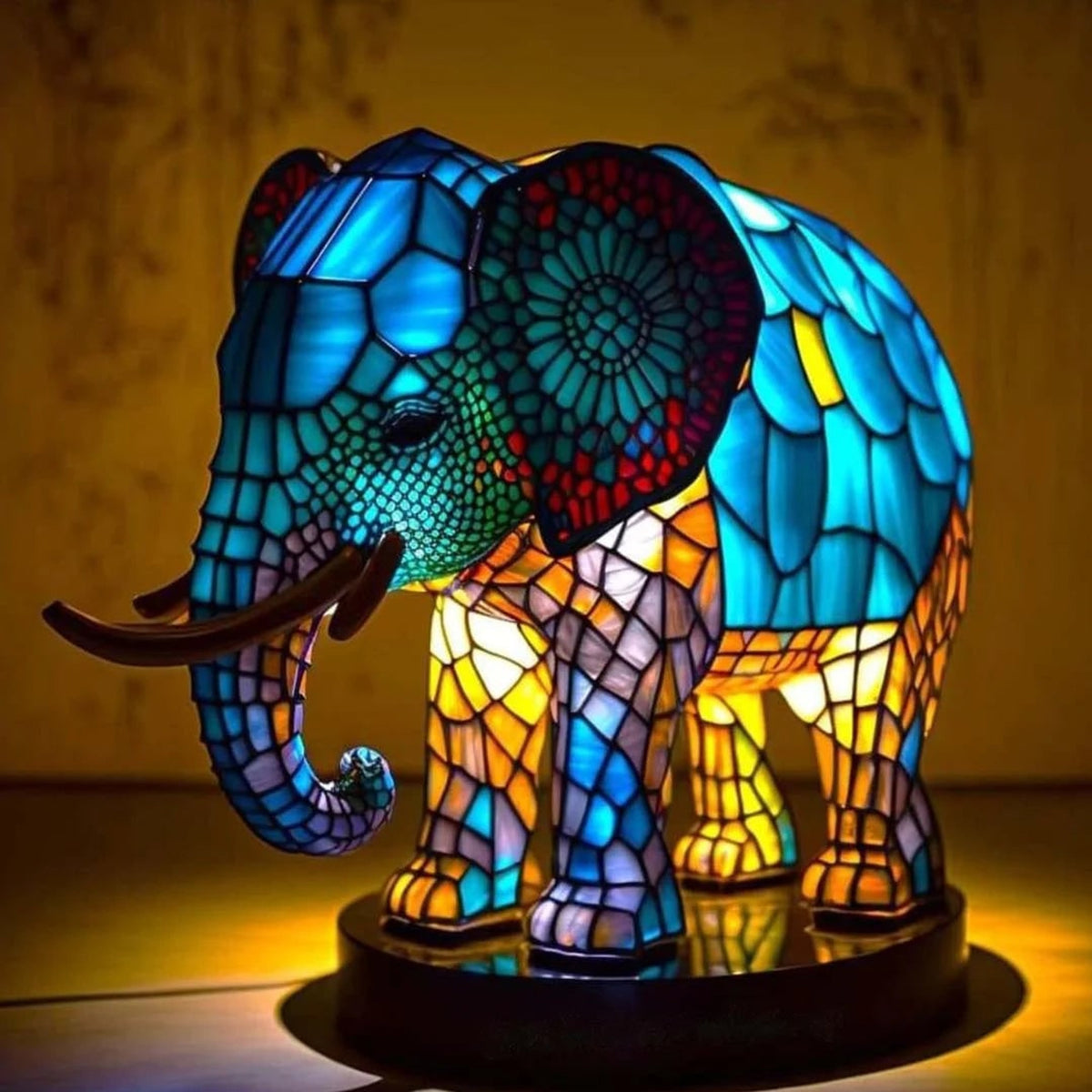 Glass Art Tiffany Table Lamp - Image 4