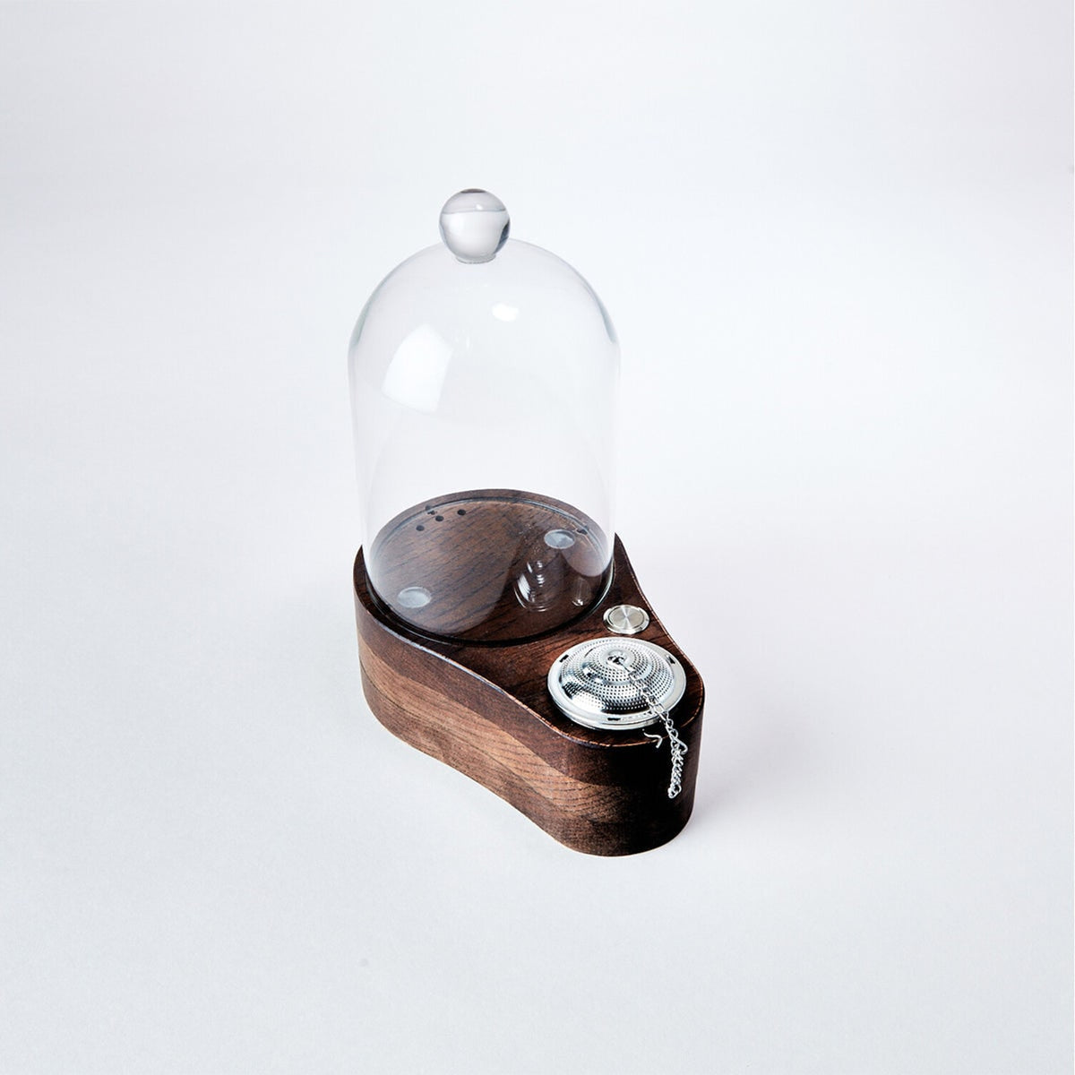 Glass Cocktail Smoker Cloche With LED Lighting And Torch - Image 12