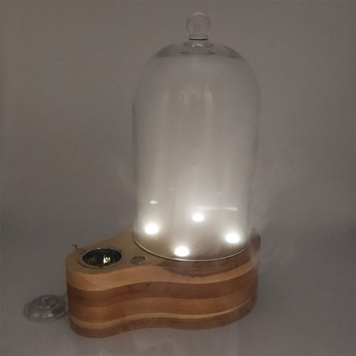 Glass Cocktail Smoker Cloche With LED Lighting And Torch - Image 20