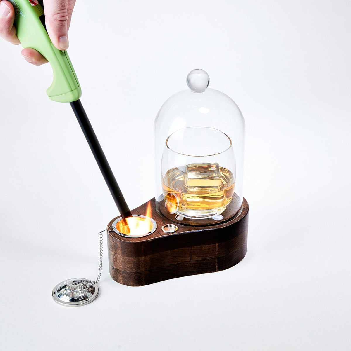 Glass Cocktail Smoker Cloche With LED Lighting And Torch - Image 9
