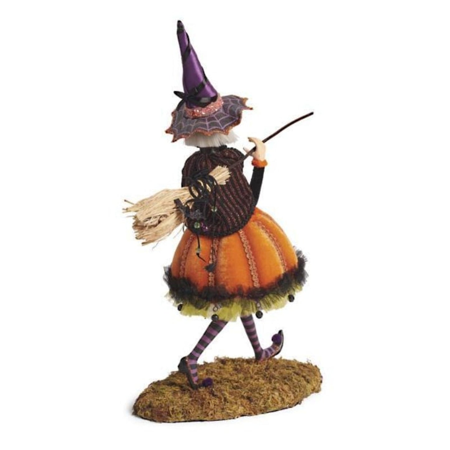 Halloween Figurine Witch Resin Decor With Lightweight Design - Image 5