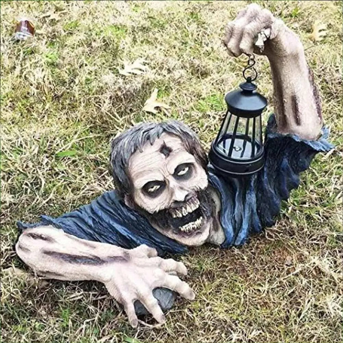 Halloween Garden Decoration Zombie Statue With LED Lantern And Integrated Warm Light For Outdoor Use - Image 2