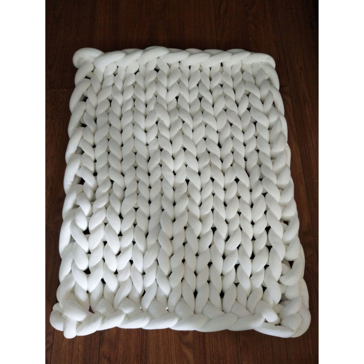 Hand-Woven Weighted Blanket In Solid Colour - Image 1