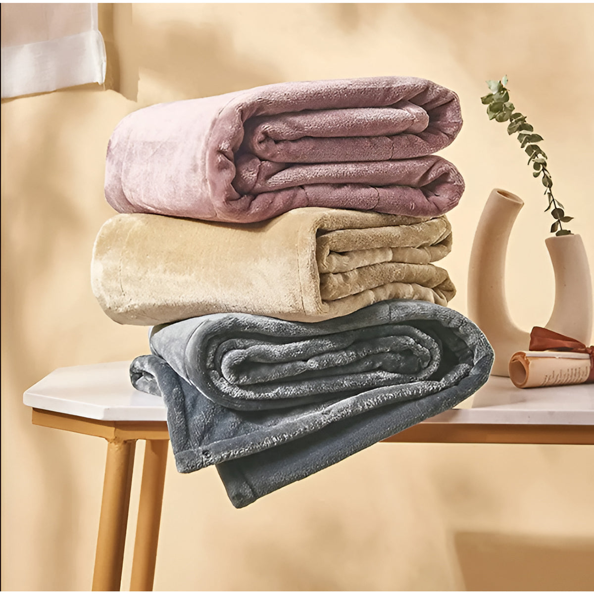 Heated Blanket With USB Rechargeable Plush Design - Image 1