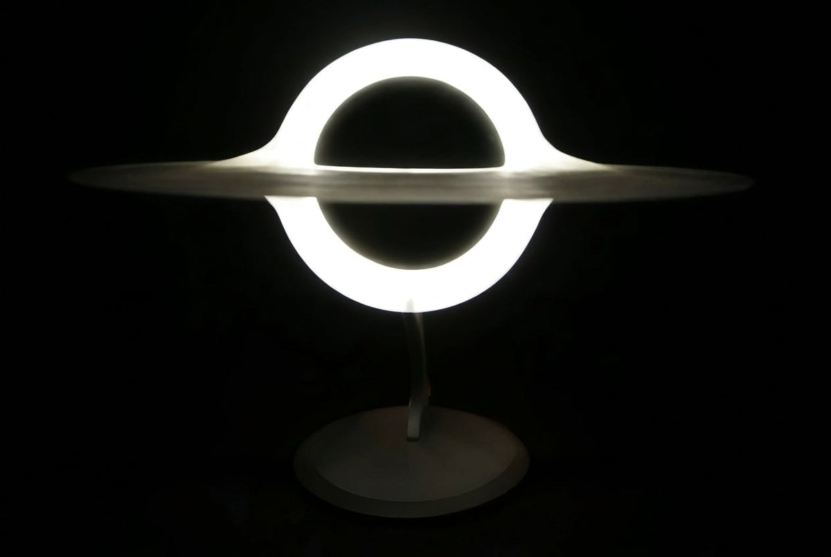 Interstellar Black Hole Night Light - Image 7