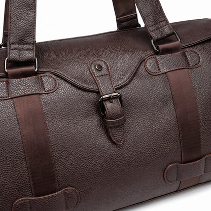Leather Duffel Bag with Supportive Weekender Design and Buckle Closure - detail