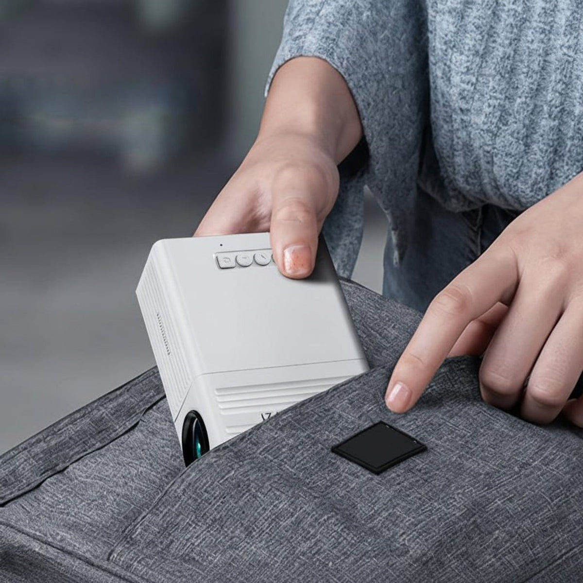Leinwandia Mini Portable Projector For Home Cinema And Gaming - Image 5