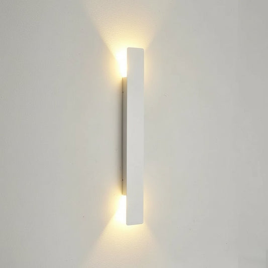 Modern Aluminium Rectangular LED Wall Light - Image 3