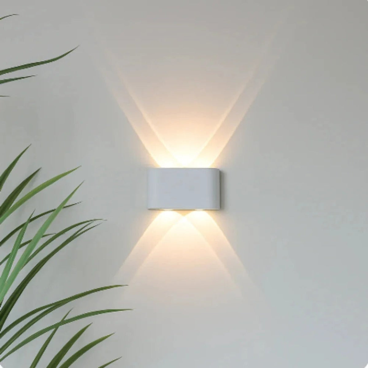 Modern Cylindrical Metal Wall Light - Image 4
