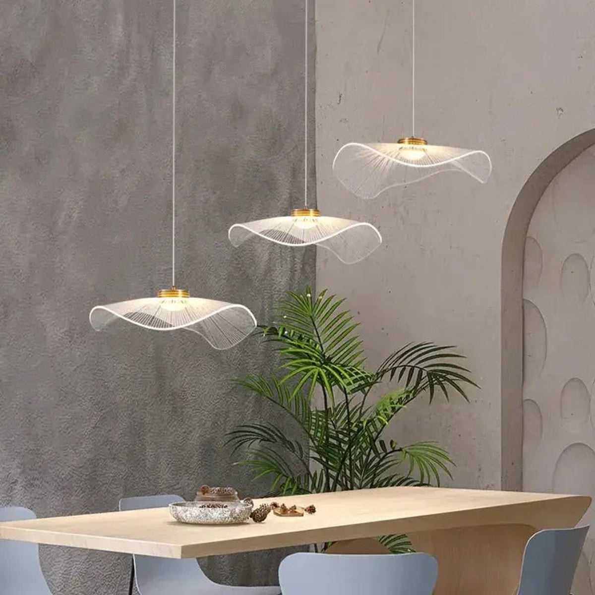 Modern Leaf Design LED Chandelier With Metal Wireframe - Image 6