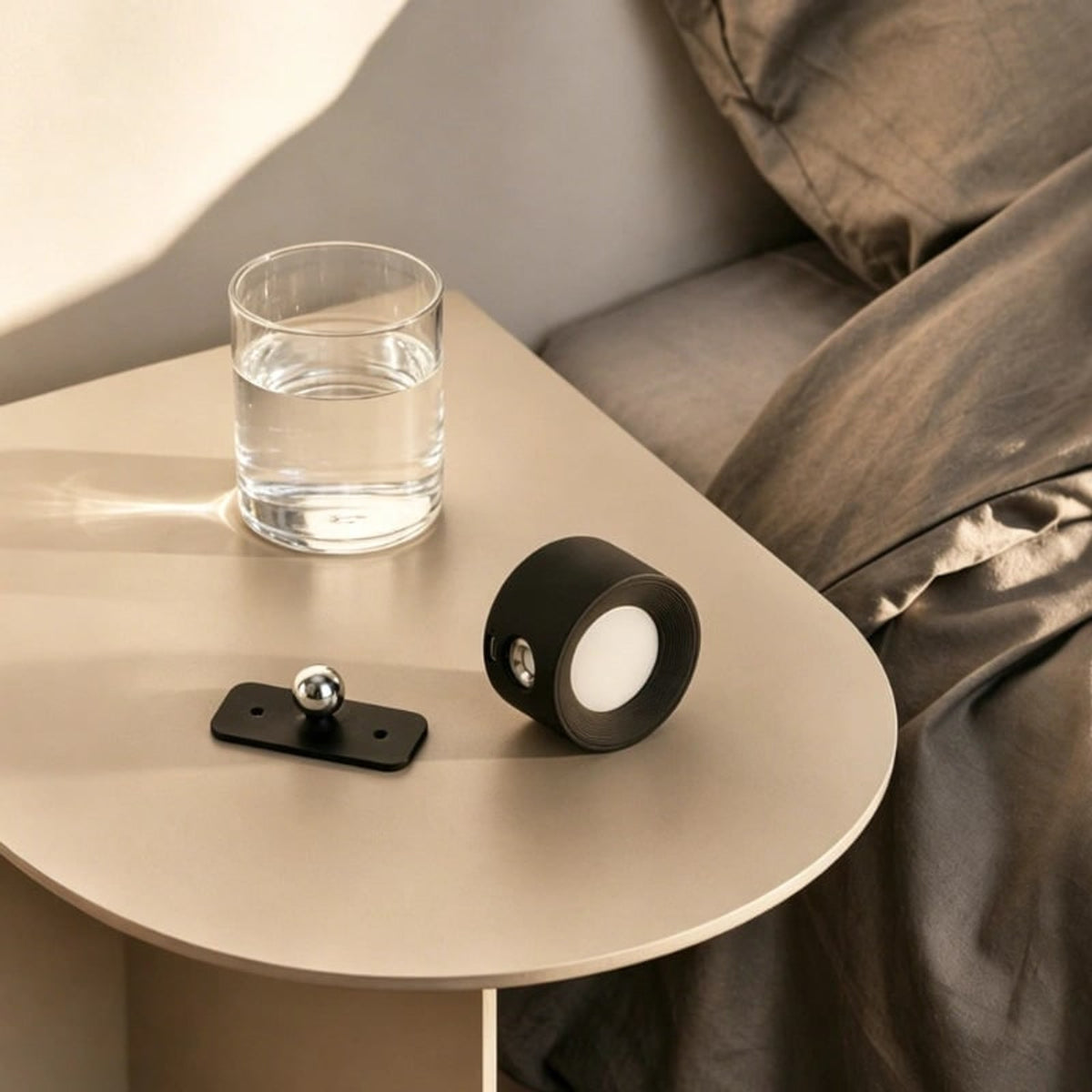 Modern Rechargeable Wall Sconce With Magnetic Mount - Image 13