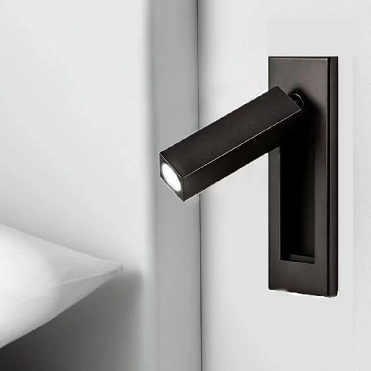 Modern Rotatable LED Wall Light With Cylindrical Shape - Image 2