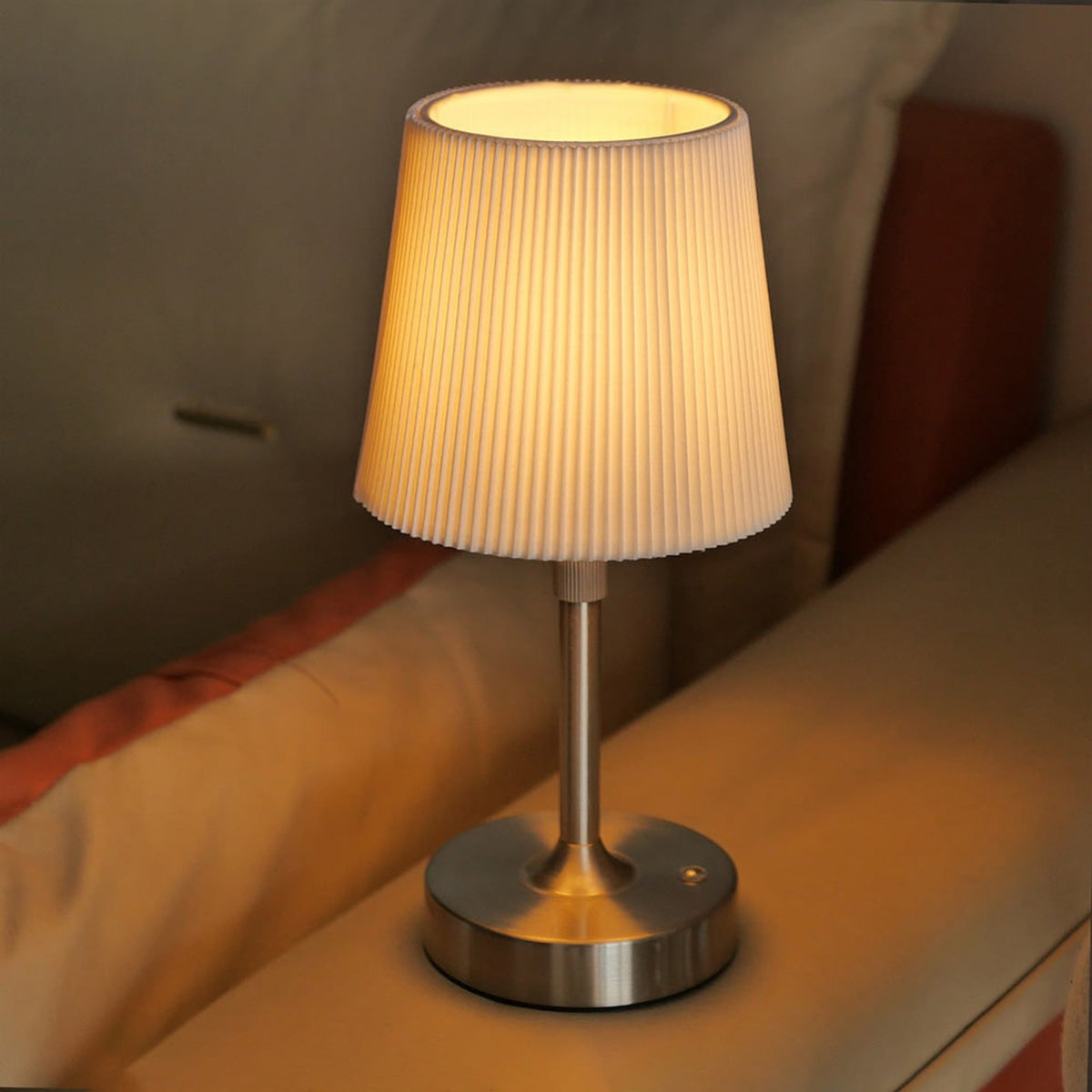 Nordic Telescopic Table Lamp With Rechargeable LED And Fabric Shade - Image 8