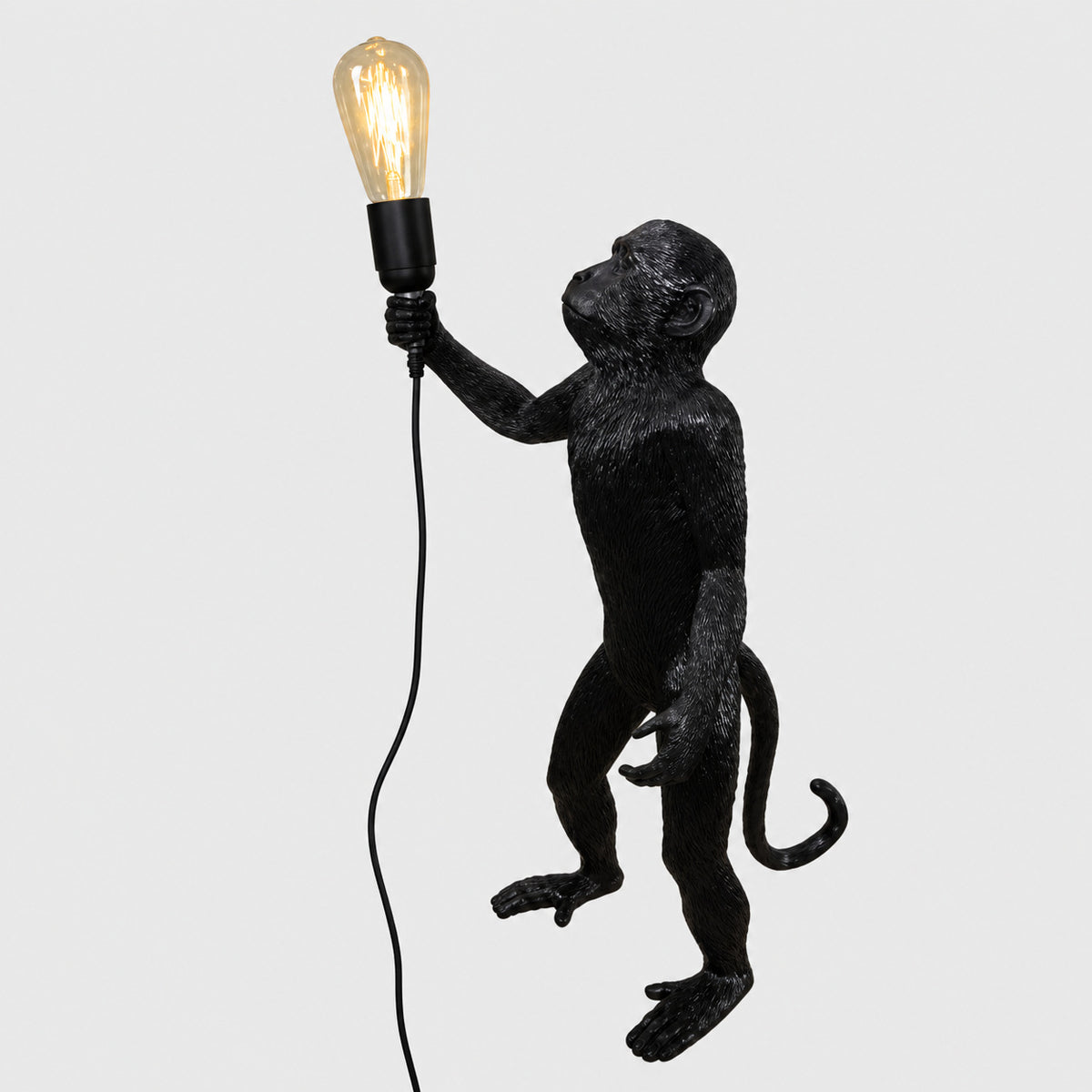 Muupa verified variant Image 4 — Black Standing