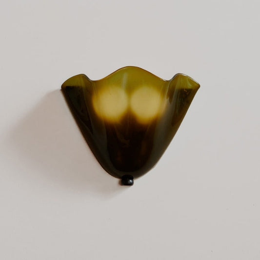 Retro Shell-Shaped Glass Wall Lamp - Image 1
