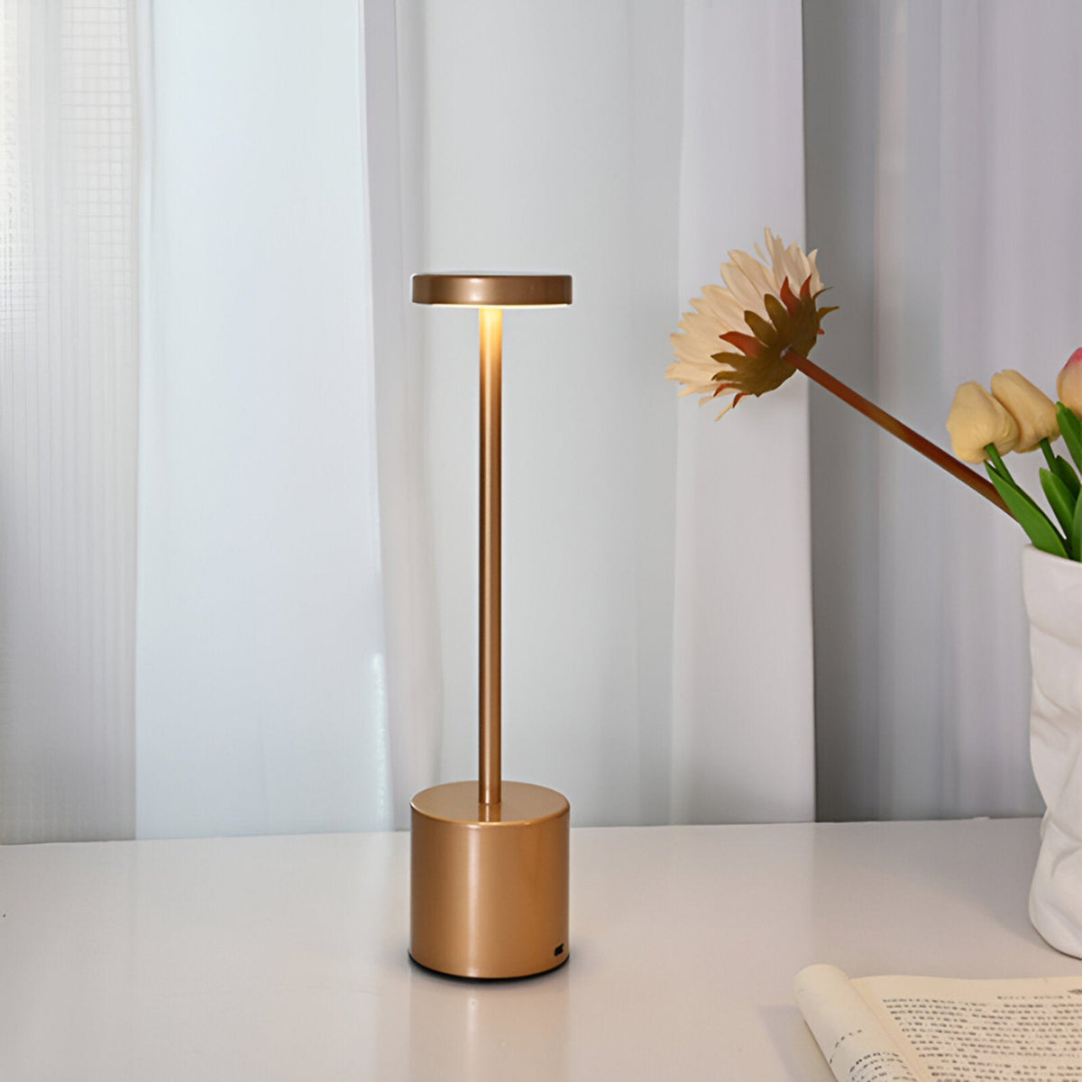 Retro Table Lamp With Touch Dimming And Wireless Rechargeable - Image 4