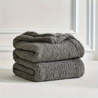 Reversible Ultra-Soft Sherpa Fleece Blanket For Warmth - Image 4