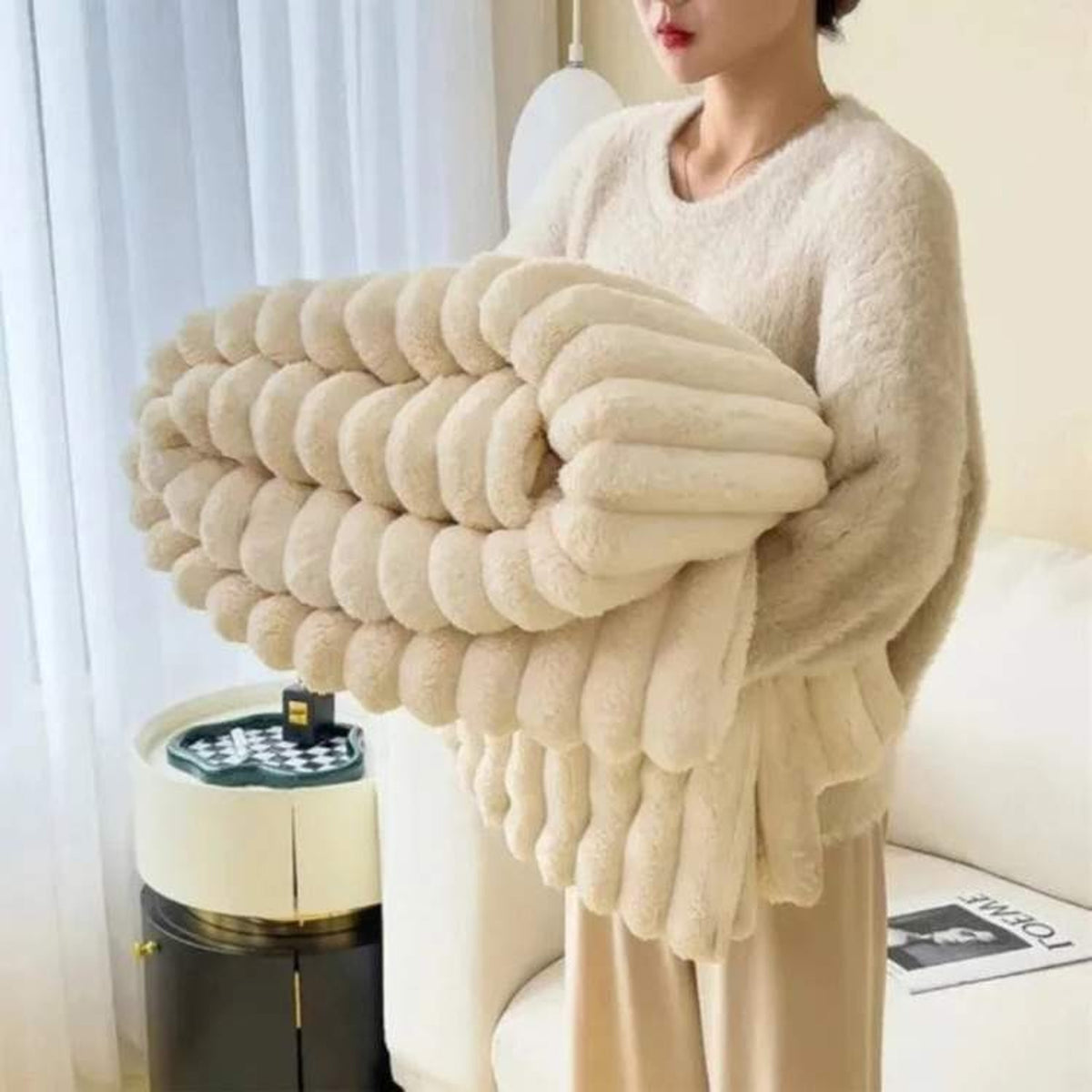 Striped Textured Faux Fur Weighted Blanket - Image 6