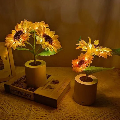 Sunflower LED Lamp USB Rechargeable With Warm Glow Accent Light - Image 2
