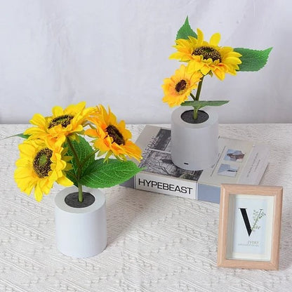 Sunflower LED Lamp USB Rechargeable With Warm Glow Accent Light - Image 5