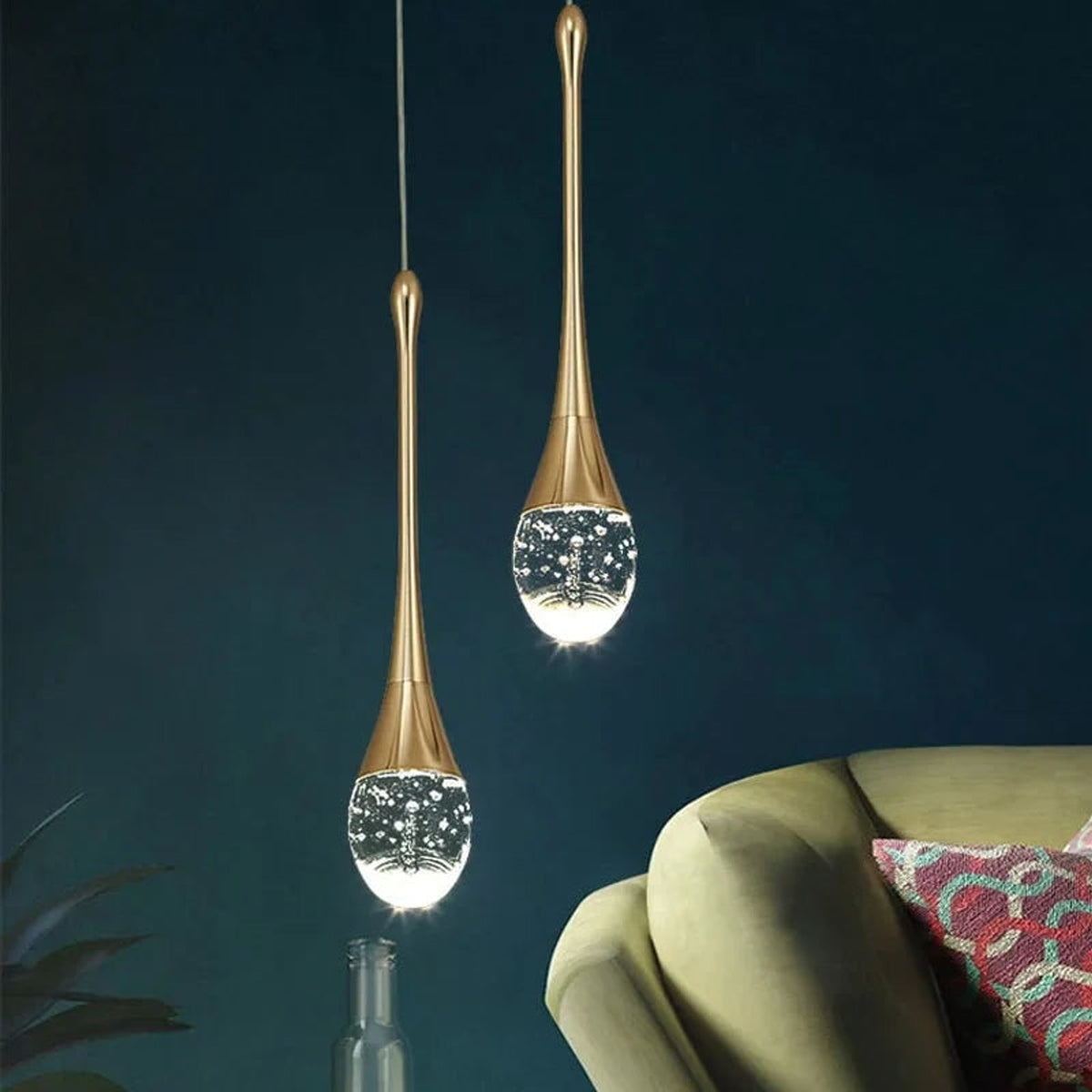 Teardrop Glass Pendant Light With Bubble Detail - Image 3