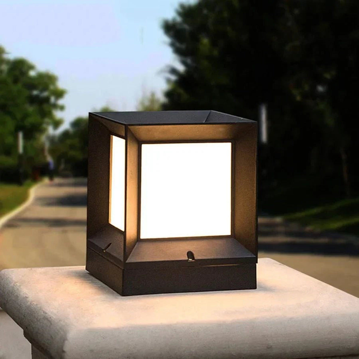 Weatherproof Modern Cube Outdoor Floor Lamp - Image 3