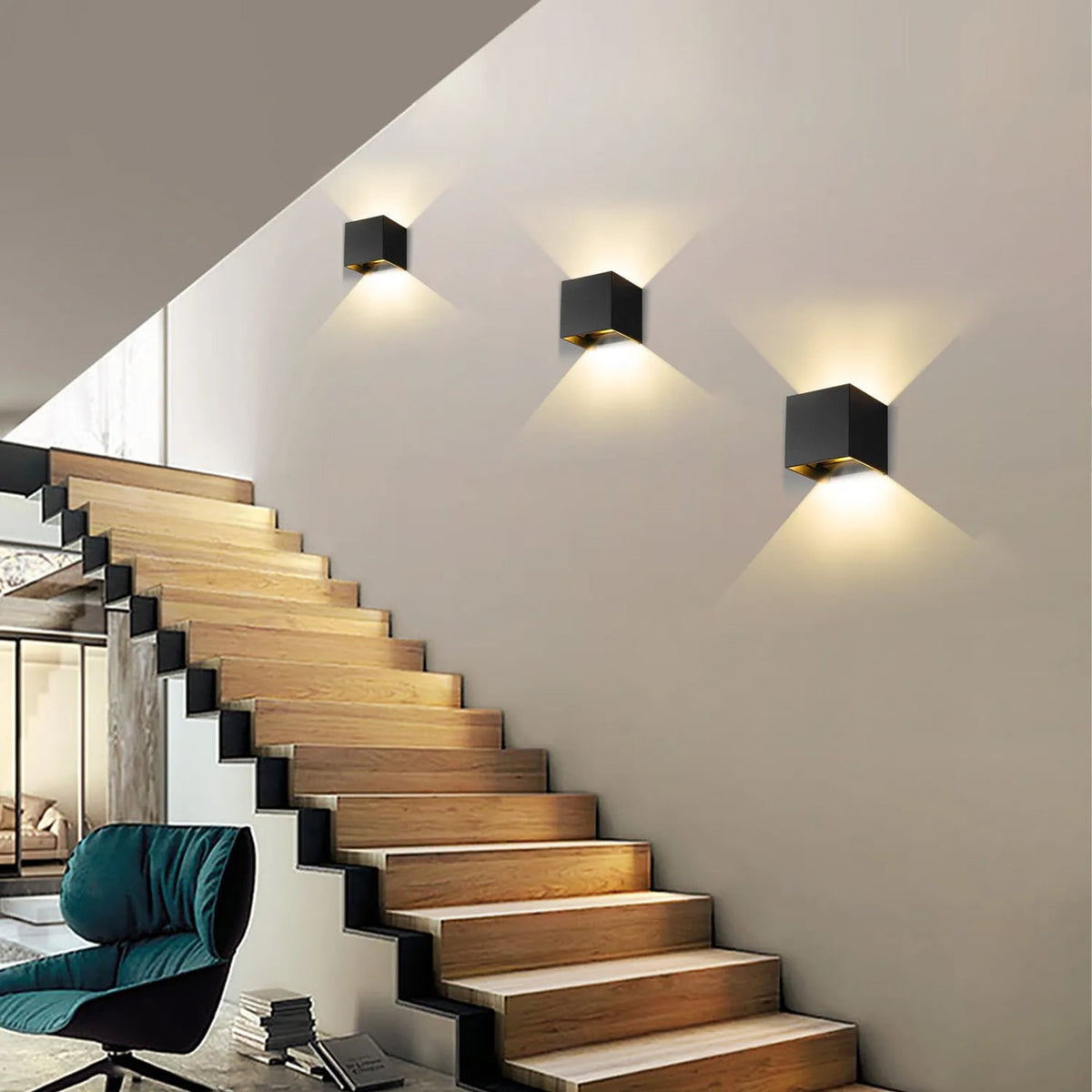 Wireless Wall Lamp With Beam And USB Rechargeable Battery - Image 1